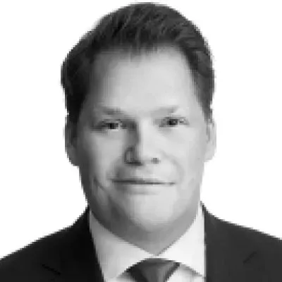 Mäklaren Adam Lindberg på Mäklarringen Sollentuna.