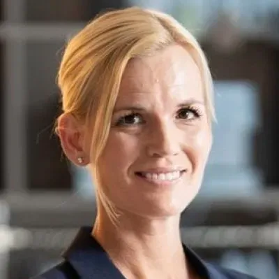 Mäklaren Anna Viring hos Länsförsäkringar Fastighetsförmedling Uppsala.