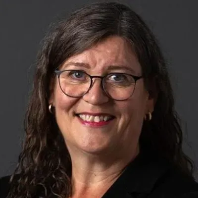 Mäklaren Arja Joelsson hos Svensk Fastighetsförmedling Norrtälje/Hallstavik/Östhammar.