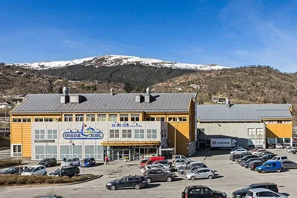 Bilde av lokalene hvor Eiendomsmegler Vest Arna holder til