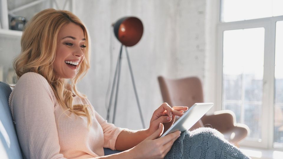 Woman and tablet.