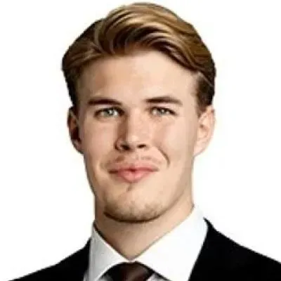 Mäklaren Charlie Vesterberg hos Länsförsäkringar Fastighetsförmedling Nacka.
