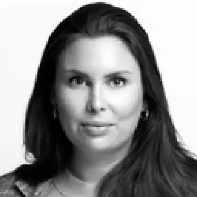 Mäklaren Emma Castman hos HusmanHagberg Nacka.