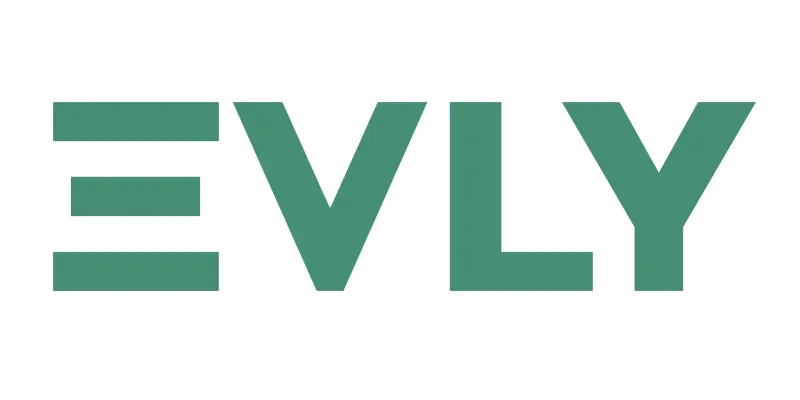 EVLY-logo med tre horisontale linjer og store bokstaver.