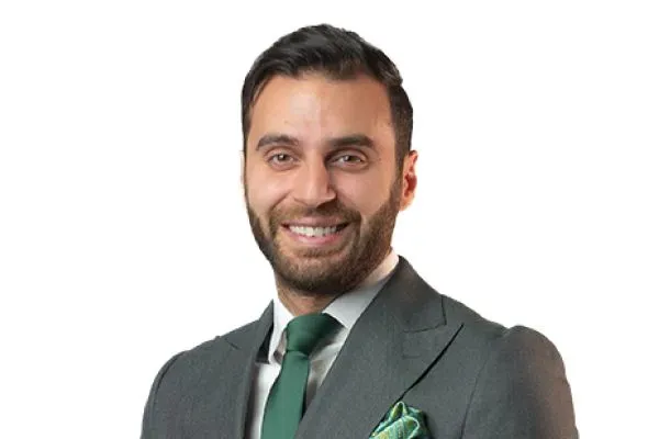 Mäklaren Gabriel Samuel på SkandiaMäklarna.