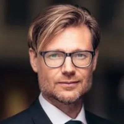 Mäklaren Johan Hägg på Notar Södermalm.
