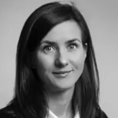Mäklaren Josefin Eriksson hos mäklarbyrån Bjurfors Jönköping.
