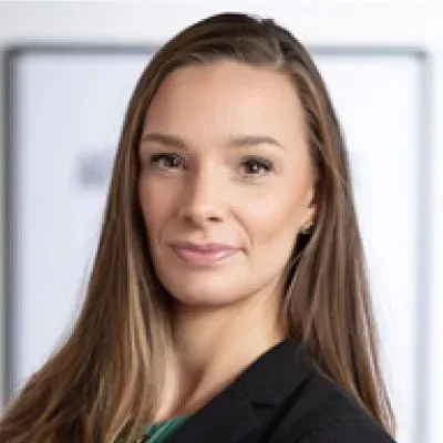 Mäklaren Kimberly Ridderskans hos Fastighetsbyrån Haninge.