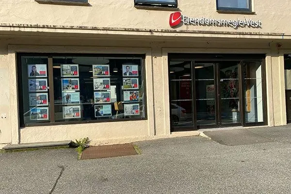 Bilde av lokalene til eiendomsmegler vest landås