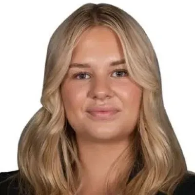 Mäklaren Linda Richardsson hos Länsförsäkringar Fastighetsförmedling Norrtälje.