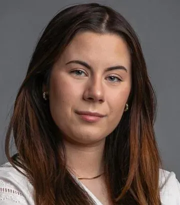 Mäklaren Linn Söderberg hos Svensk Fastighetsförmedling Uppsala.