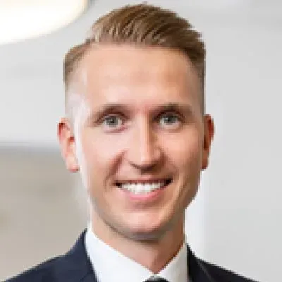 Mäklaren Marcus Sundberg hos Fastighetsbyrån Gävle.