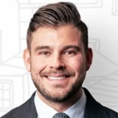Mäklaren Mattias Mardini.
