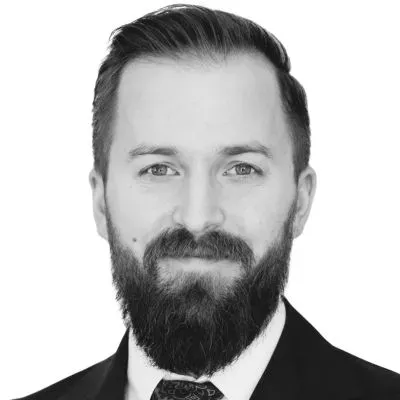 Mäklaren Mikael Brattström hos Bjurfors Karlstad.