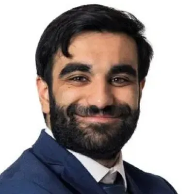 Mäklaren Mohammad Omran hos Länsförsäkringar Fastighetsförmedling Malmö.