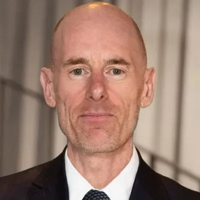 Mäklaren Nicklas Schechter hos Skeppsholmen Sotheby's International Realty.