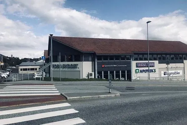 Bilde av kontorene til Eiendomsmegler Vest Norhordaland