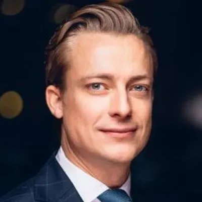 Mäklaren Pelle Lundin Andersson på Notar Södermalm.