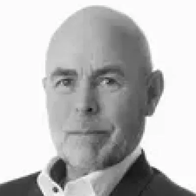 Mäklaren Peter Hansson hos HusmanHagberg Tyresö/Älta.