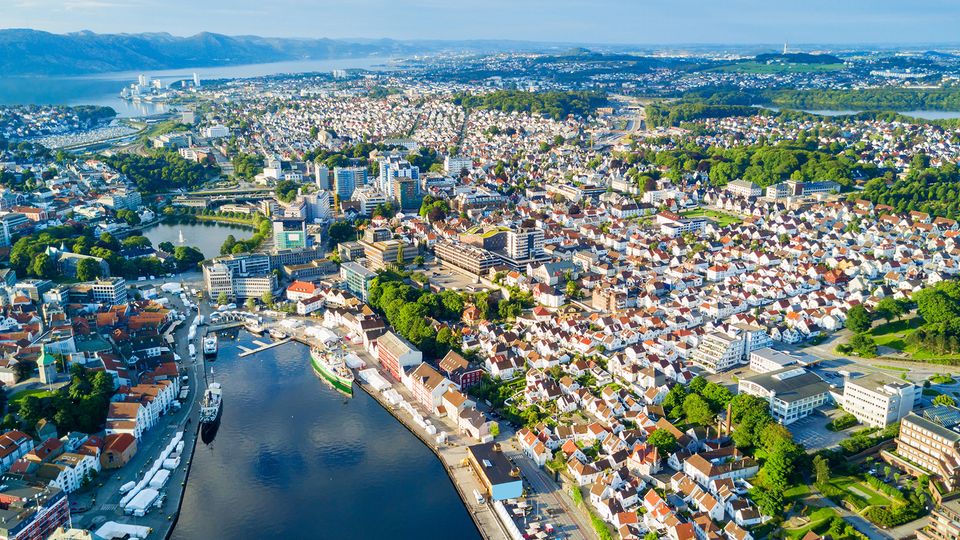 Dronefoto av stavanger sentrum.