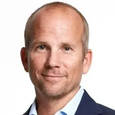 Mäklaren Stefan Petrén hos Länsförsäkringar Fastighetsförmedling Vallentuna.